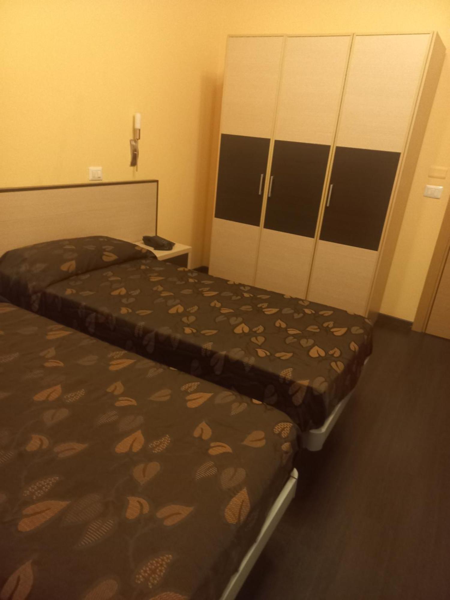 Oliver Hotel 앙기아리 외부 사진